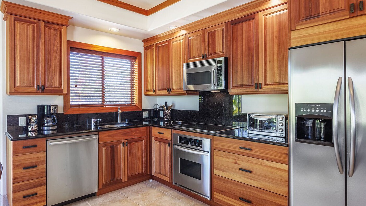Photo of Kitchen in Waikoloa
