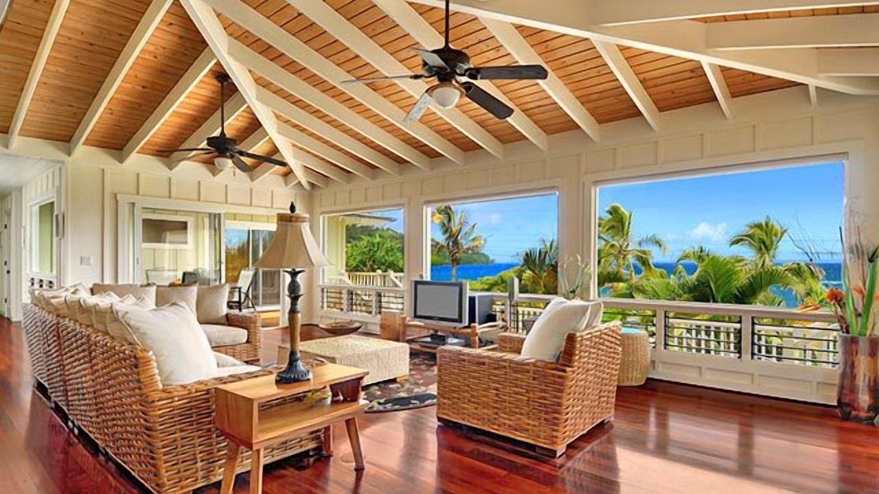 Photo of Livingroom in Kilauea