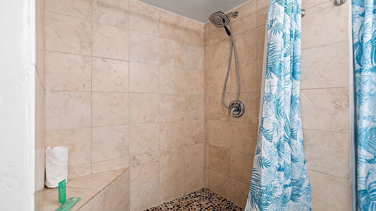 Photo of Bathroom in Historic Kailua Village