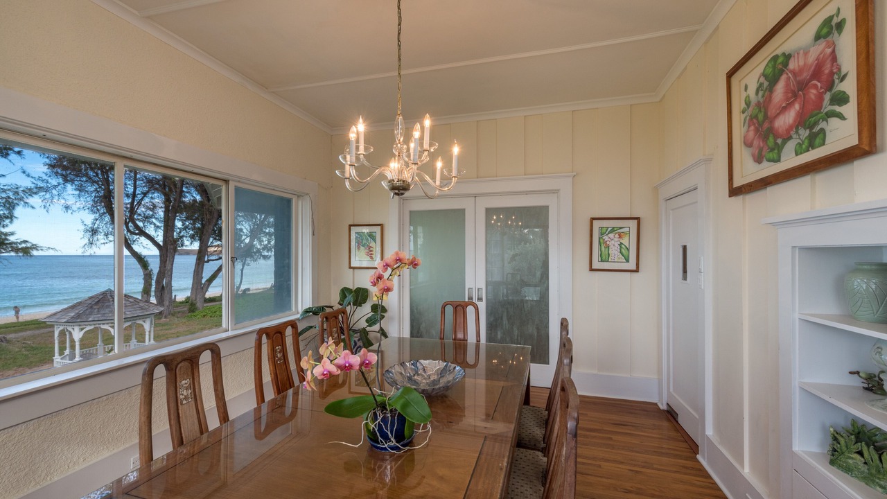 Photo of Livingroom in Waimanalo Beach