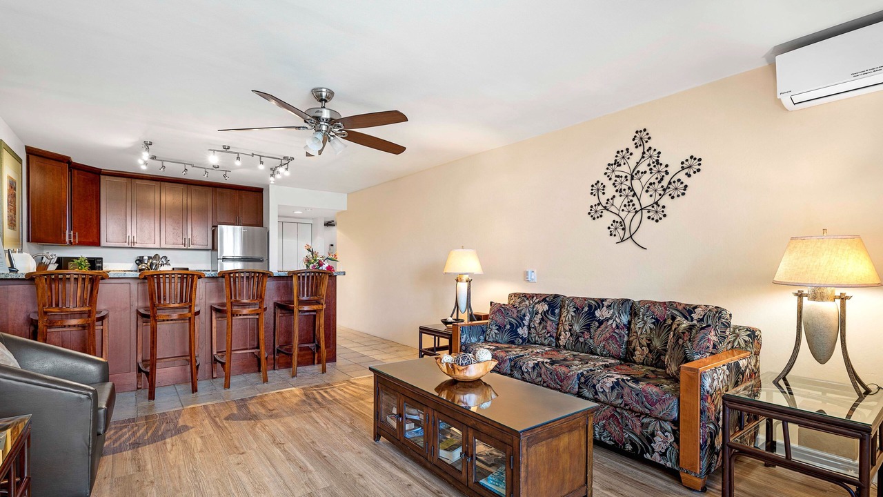 Photo of Livingroom in Historic Kailua Village