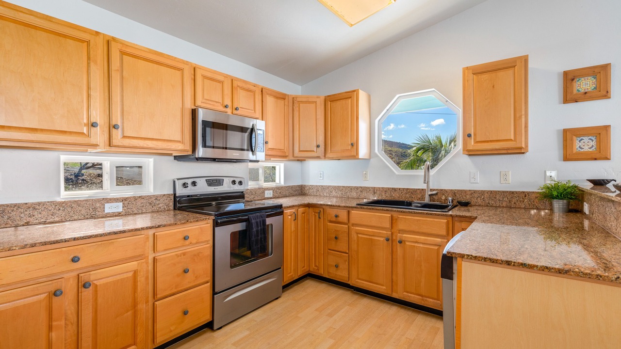 Photo of Kitchen in Kona Paradise