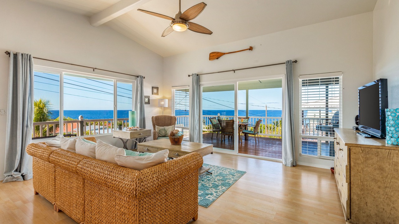 Photo of Livingroom in Kona Paradise