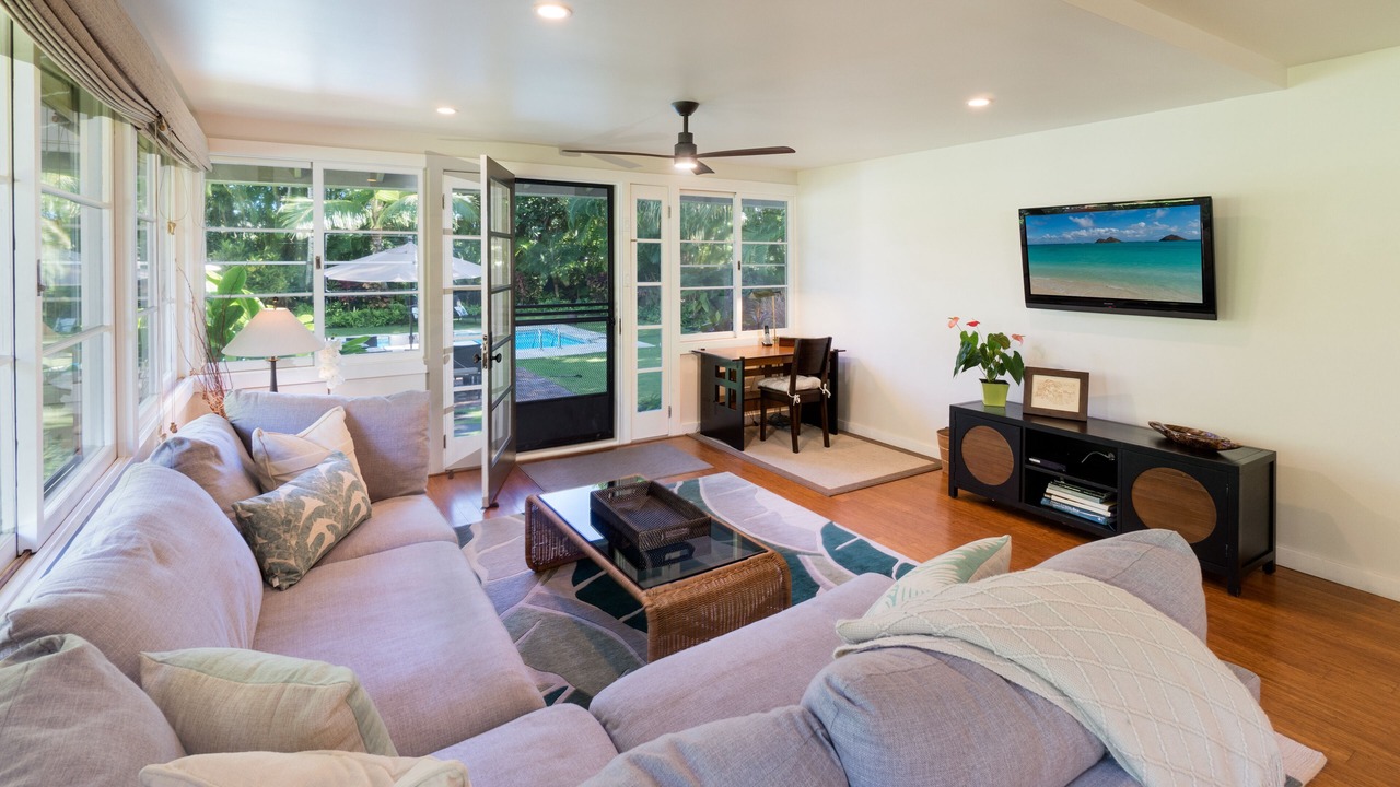 Photo of Bedroom in Lanikai