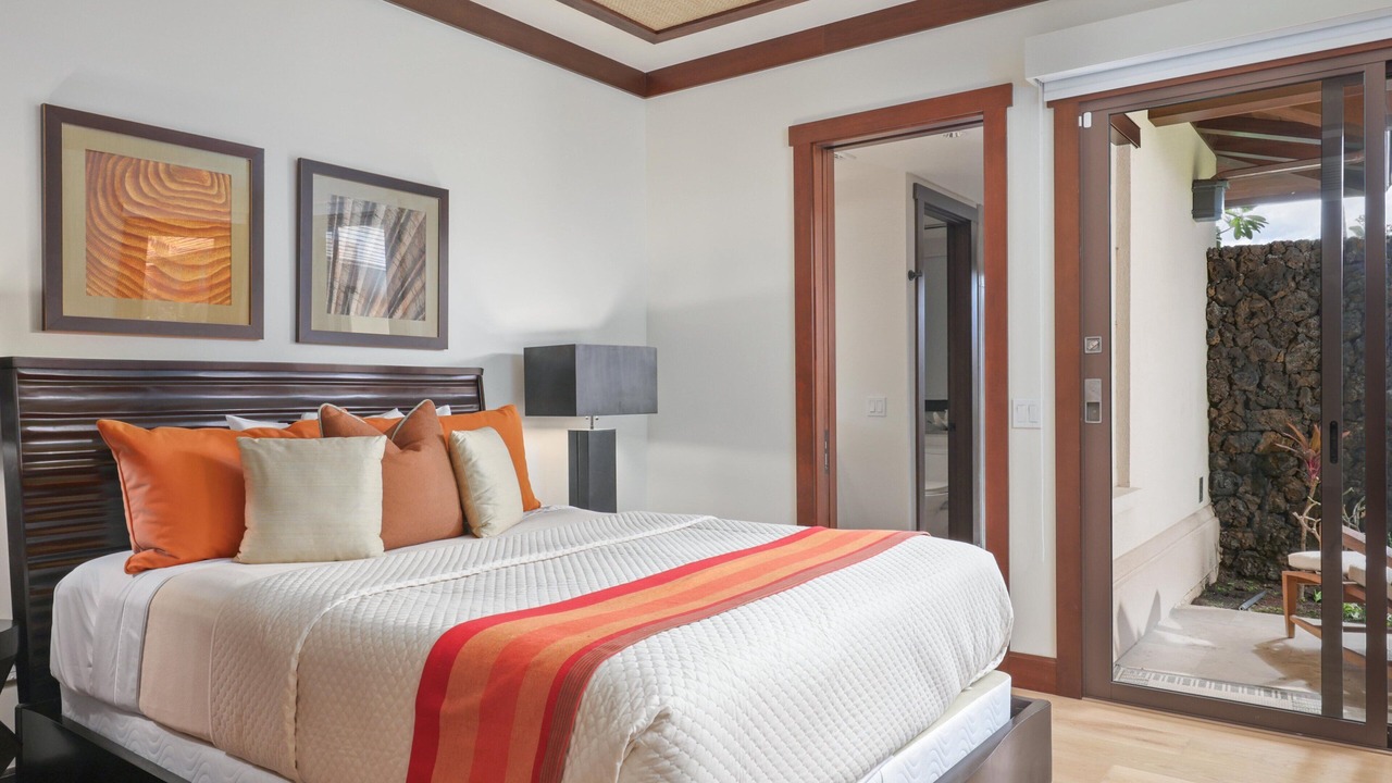 Photo of Bedroom in Kaupulehu