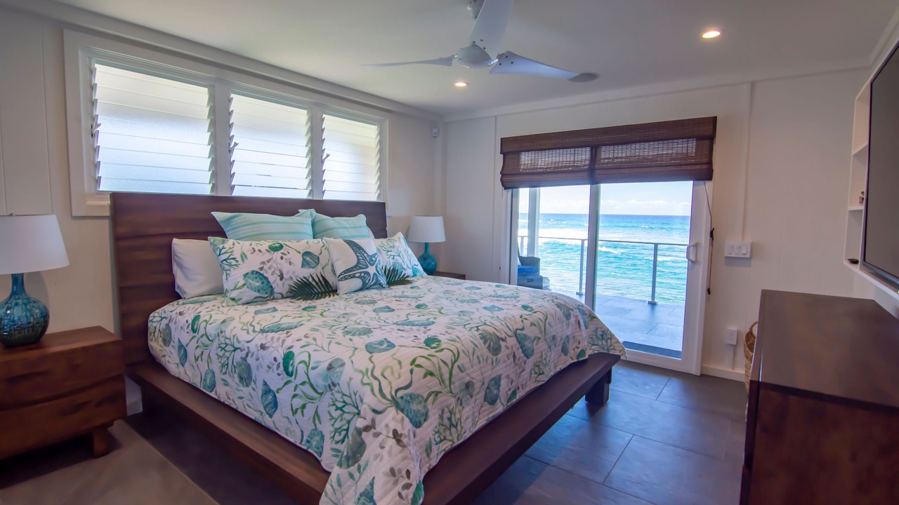 Photo of Bedroom in Kahaluu Bay