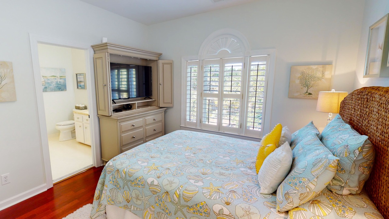 Photo of Bedroom in Ocean Point