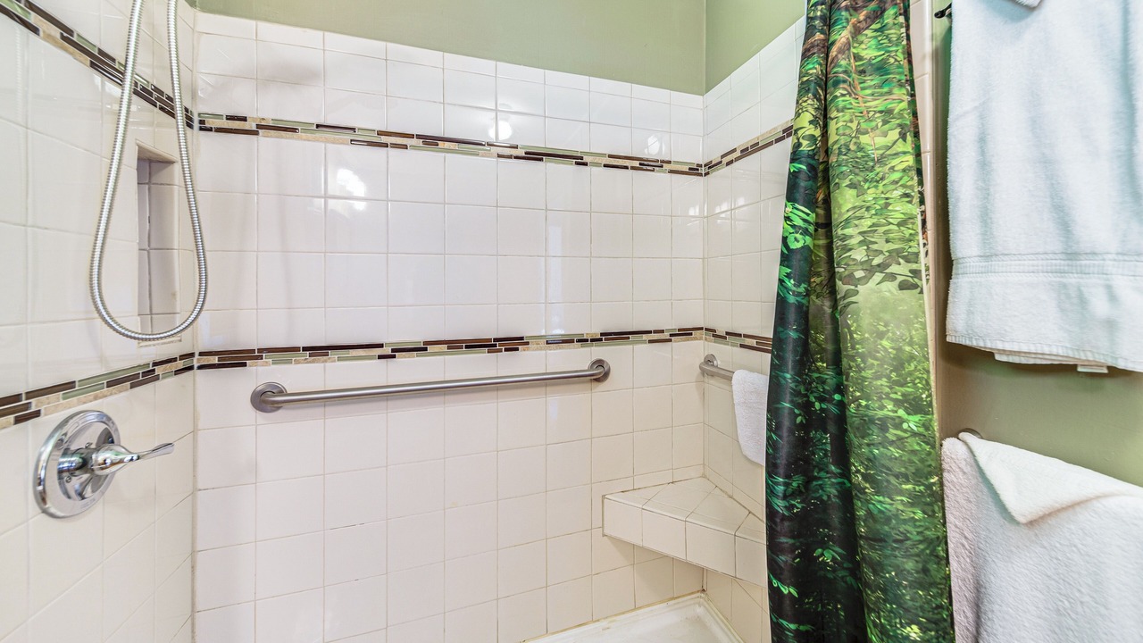 Photo of Bathroom in Volcano