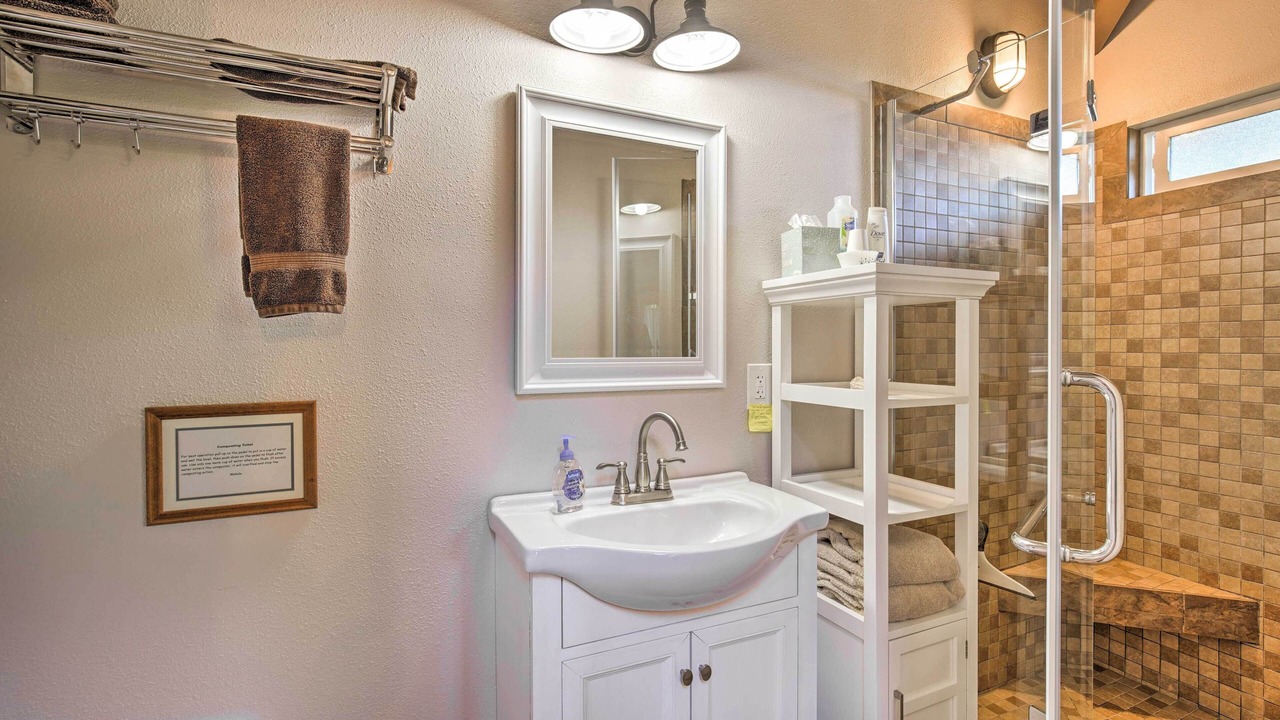 Photo of Bathroom in Captain Cook