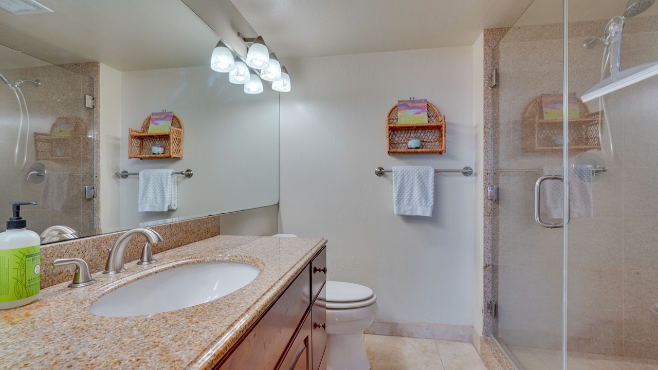 Photo of Bathroom in Historic Kailua Village