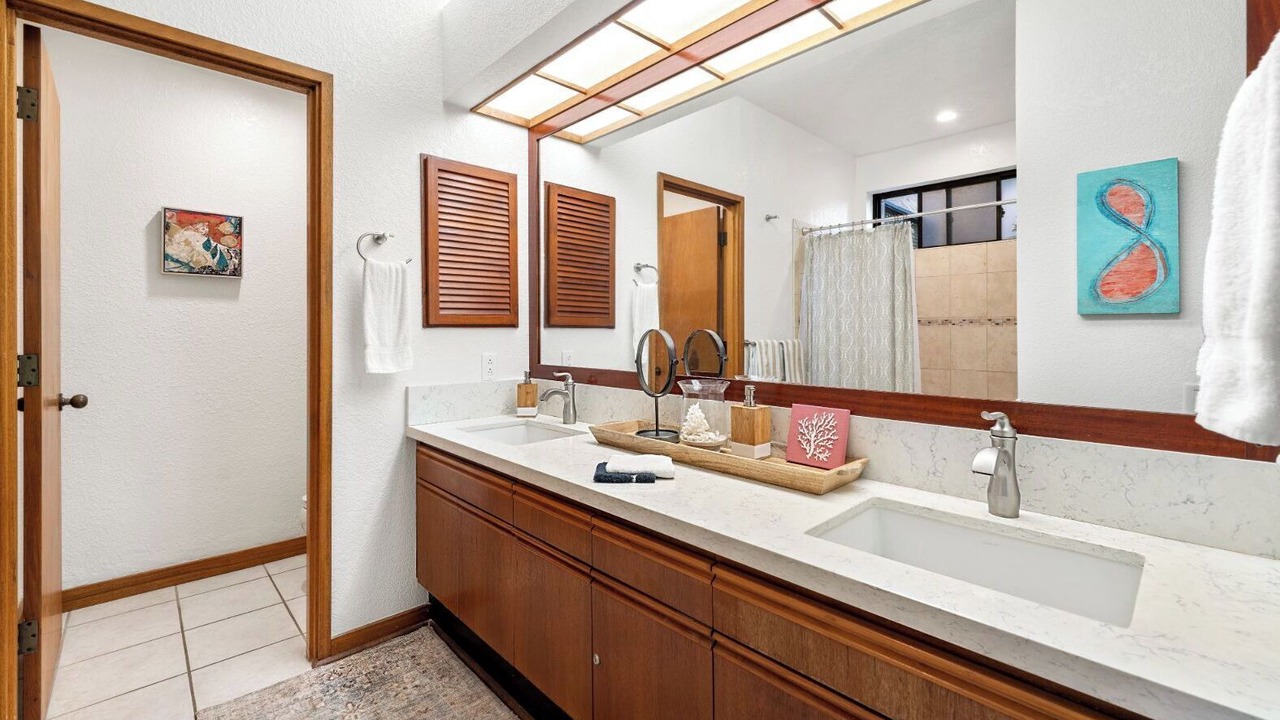Photo of Bathroom in Waikoloa