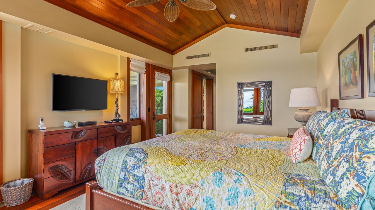 Photo of Bedroom in Kaupulehu