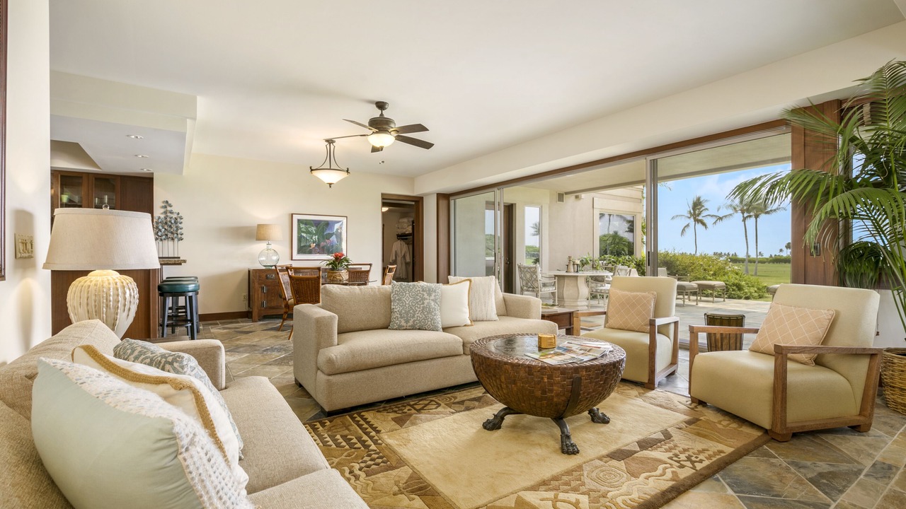 Photo of Livingroom in Kaupulehu