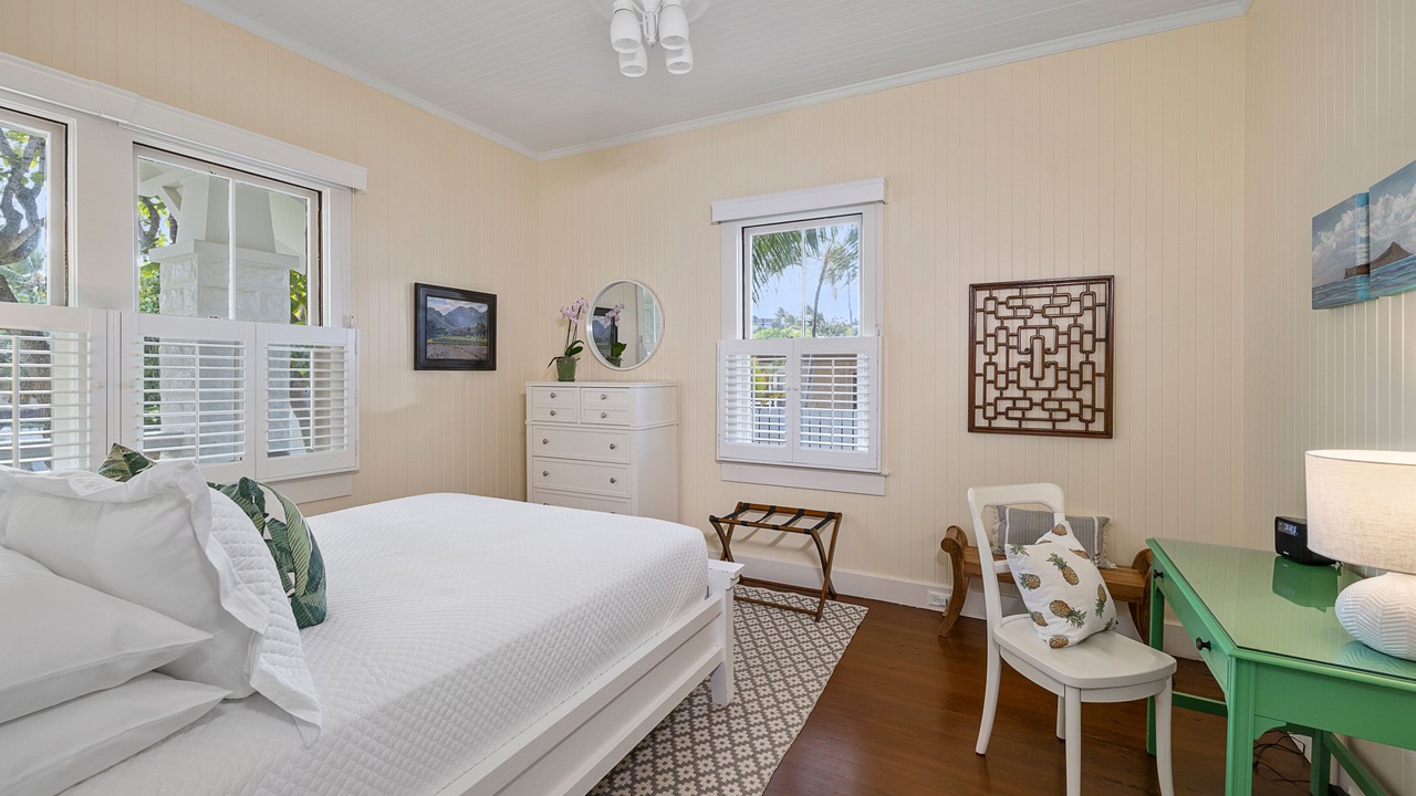 Photo of Bedroom in Lanikai