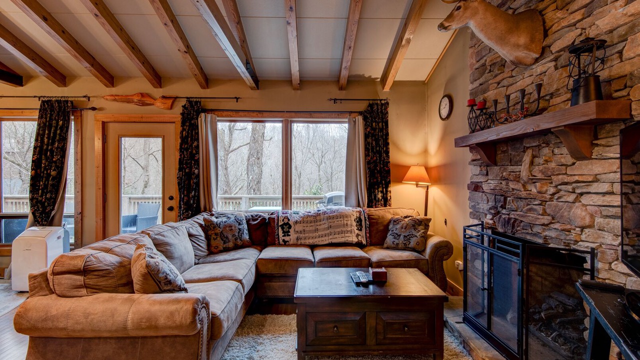 Photo of Livingroom in Boone
