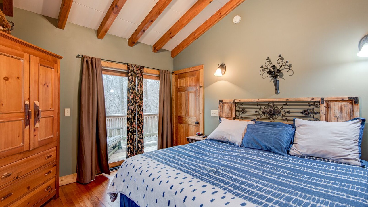 Photo of Bedroom in Boone