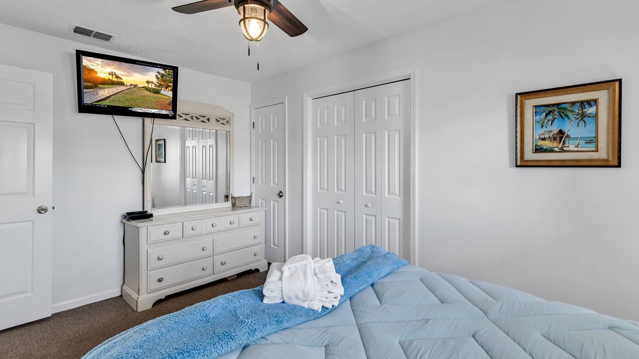 Photo of Bedroom in Surfside Beach
