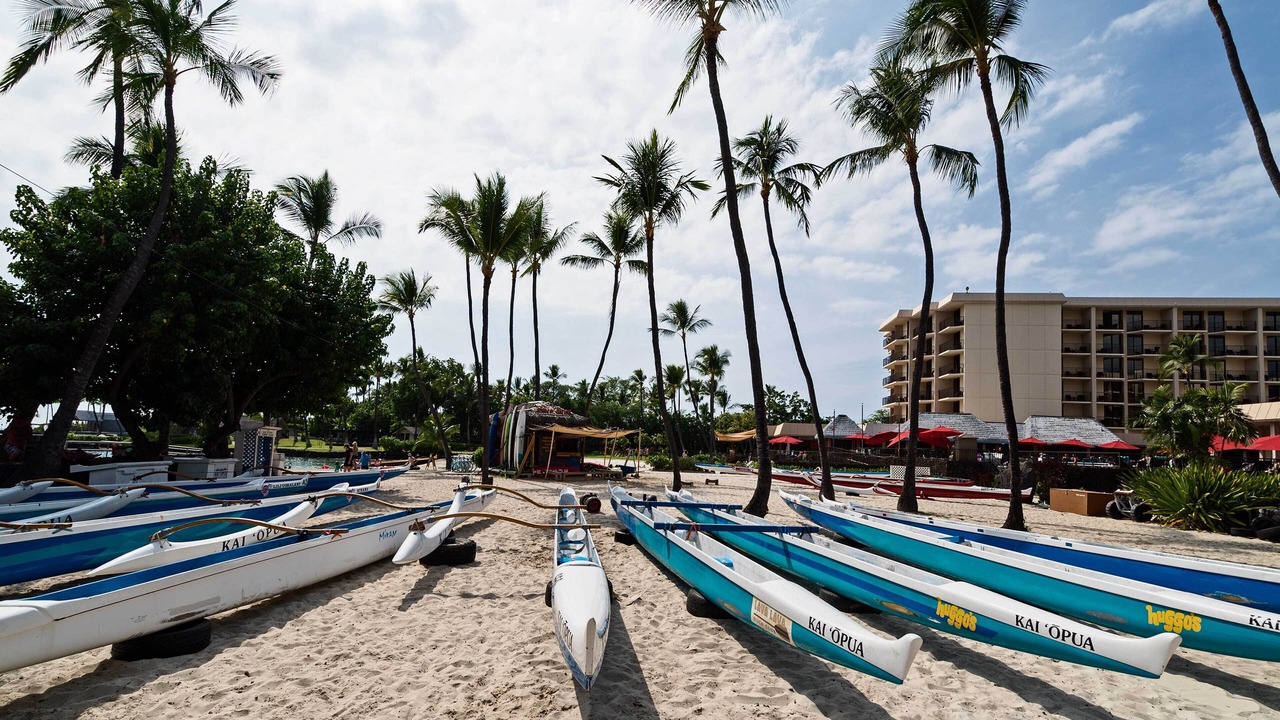 Photo of Others in Historic Kailua Village