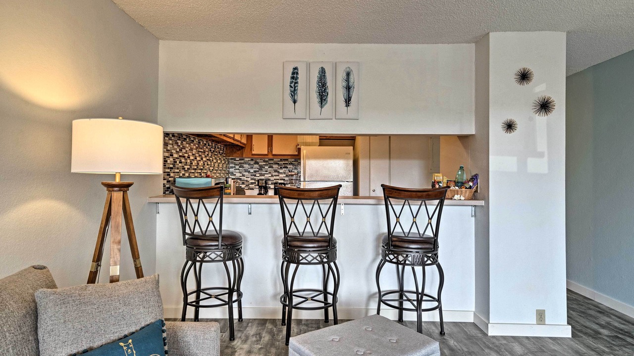Photo of Livingroom in Historic Kailua Village