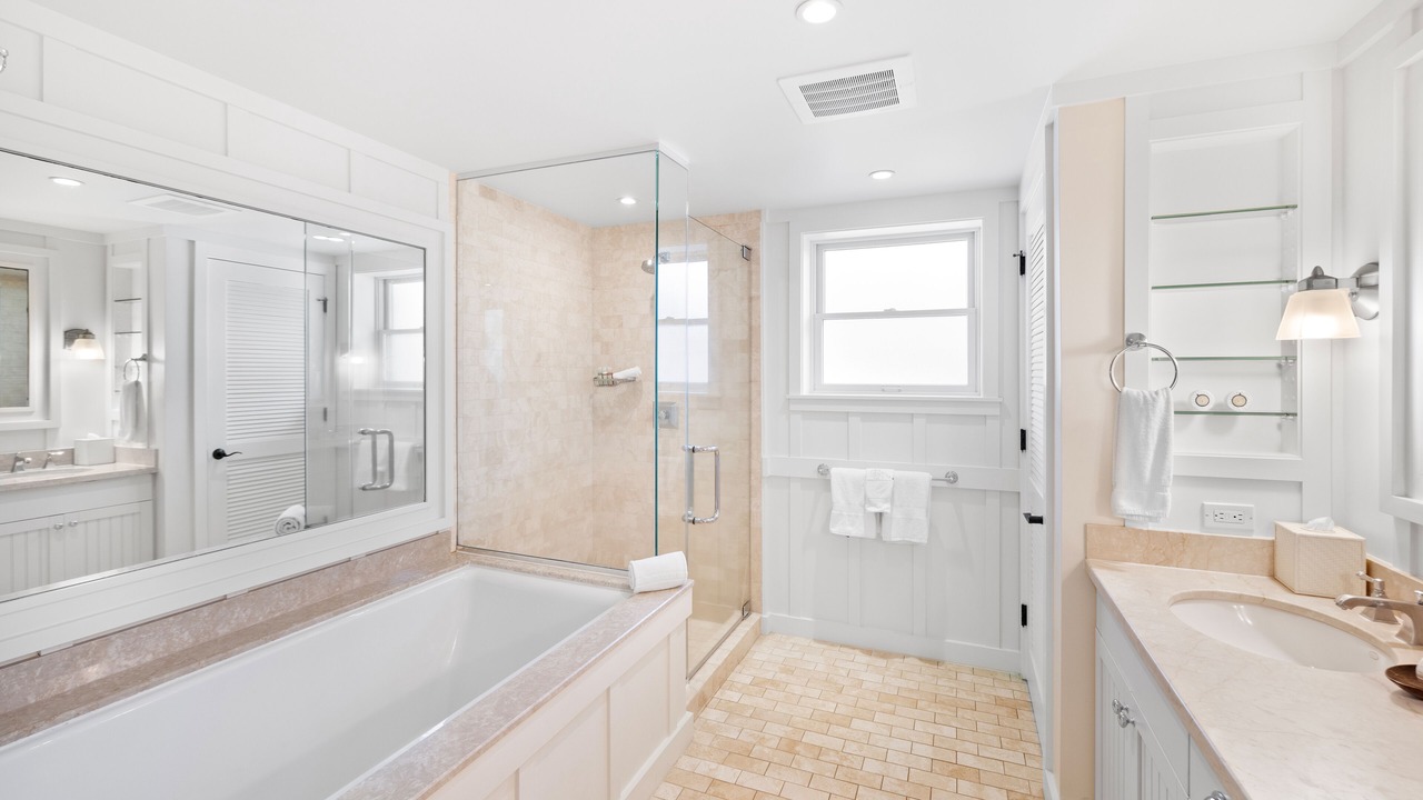 Photo of Bathroom in Kahuku
