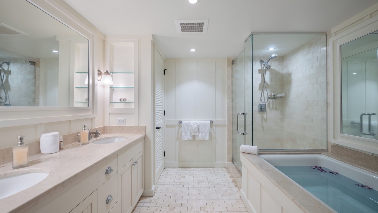 Photo of Bathroom in Kahuku