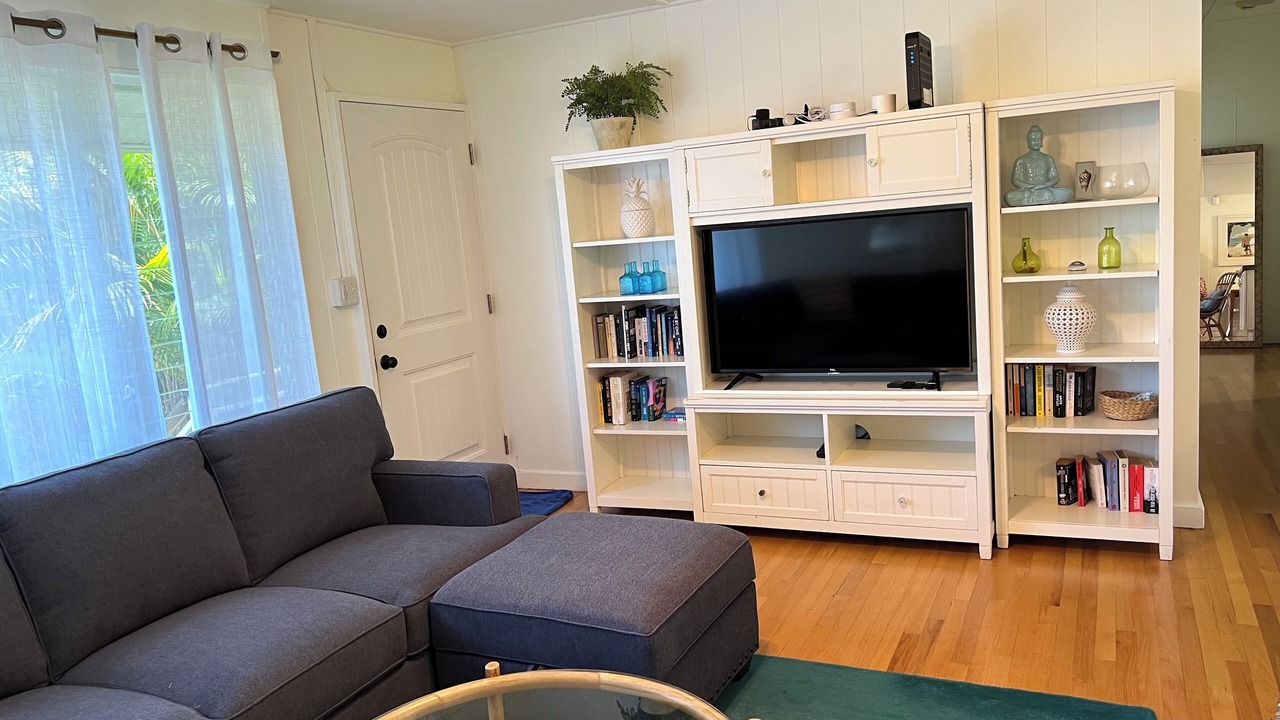 Photo of Bedroom in Haiku