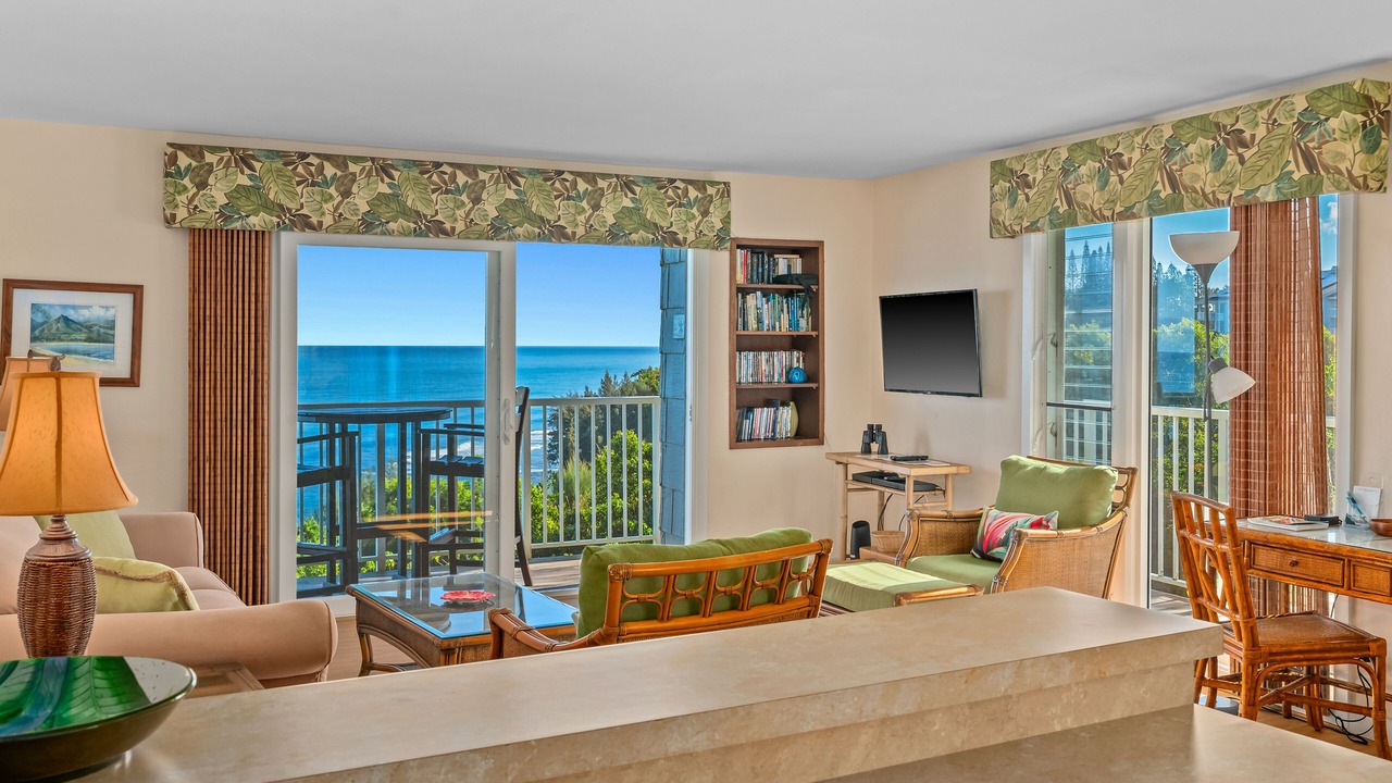 Photo of Livingroom in Princeville