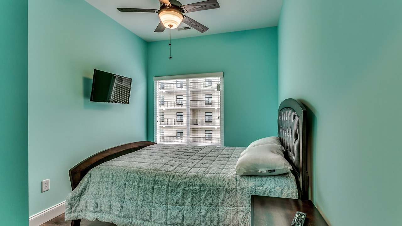 Photo of Bedroom in Cherry Grove Beach