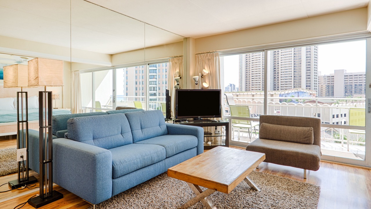 Photo of Livingroom in Waikiki