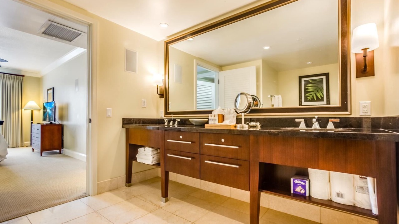 Photo of Bathroom in Honokowai