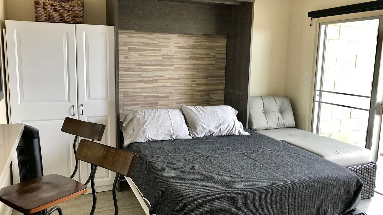 Photo of Bedroom in Makaha