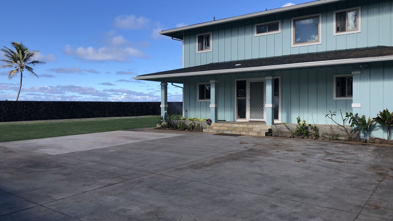 Photo of Others in Laie