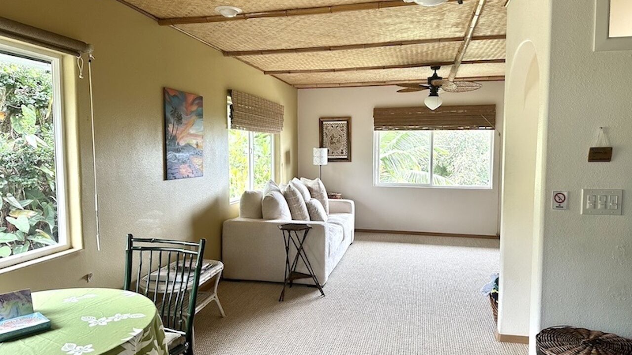 Photo of Livingroom in Kalaoa