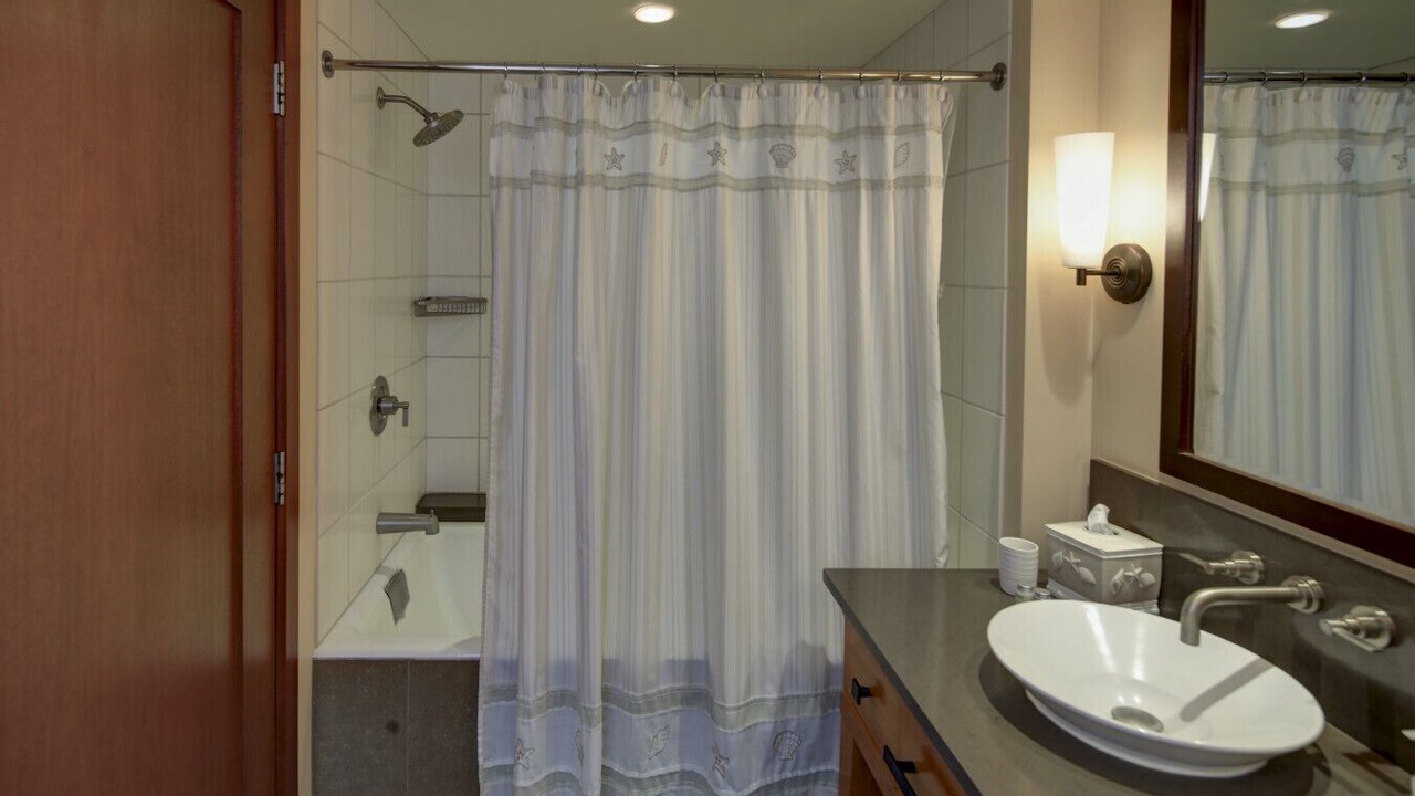 Photo of Bathroom in Ko Olina