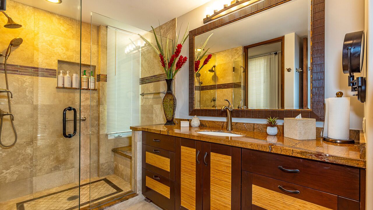 Photo of Bathroom in Wailea