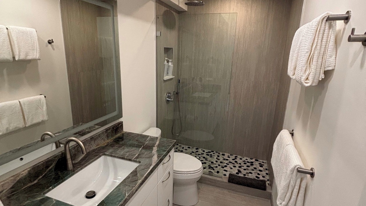 Photo of Bathroom in Kuau