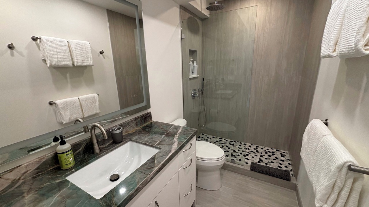 Photo of Bathroom in Kuau