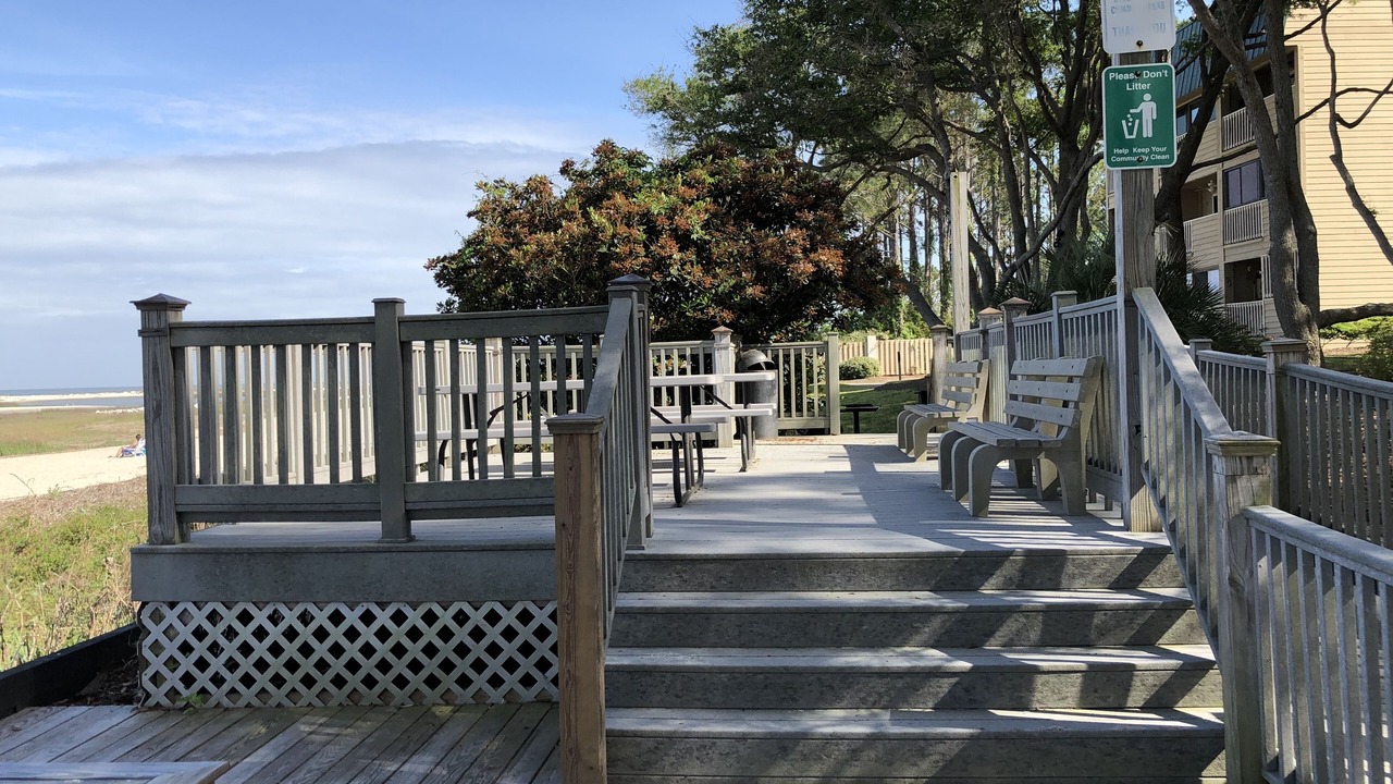 Photo of Patio Balcony in Palmetto Dunes