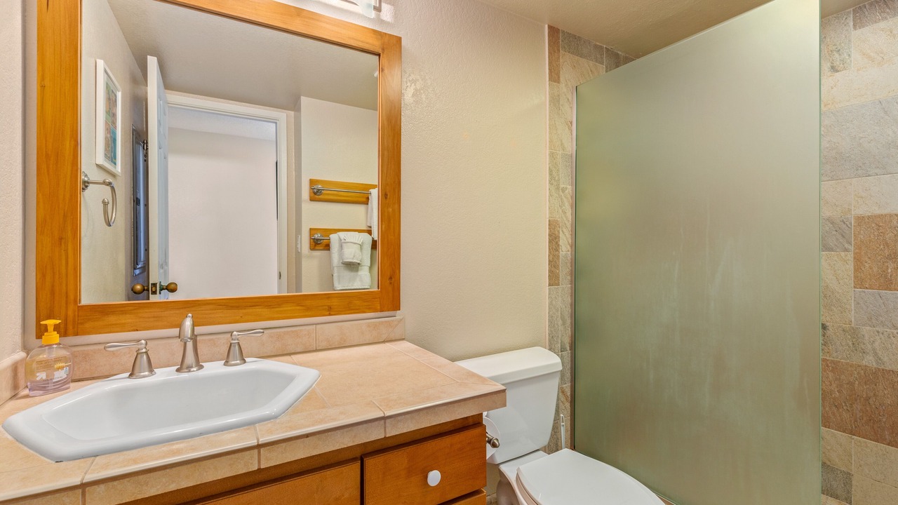 Photo of Bathroom in Historic Kailua Village