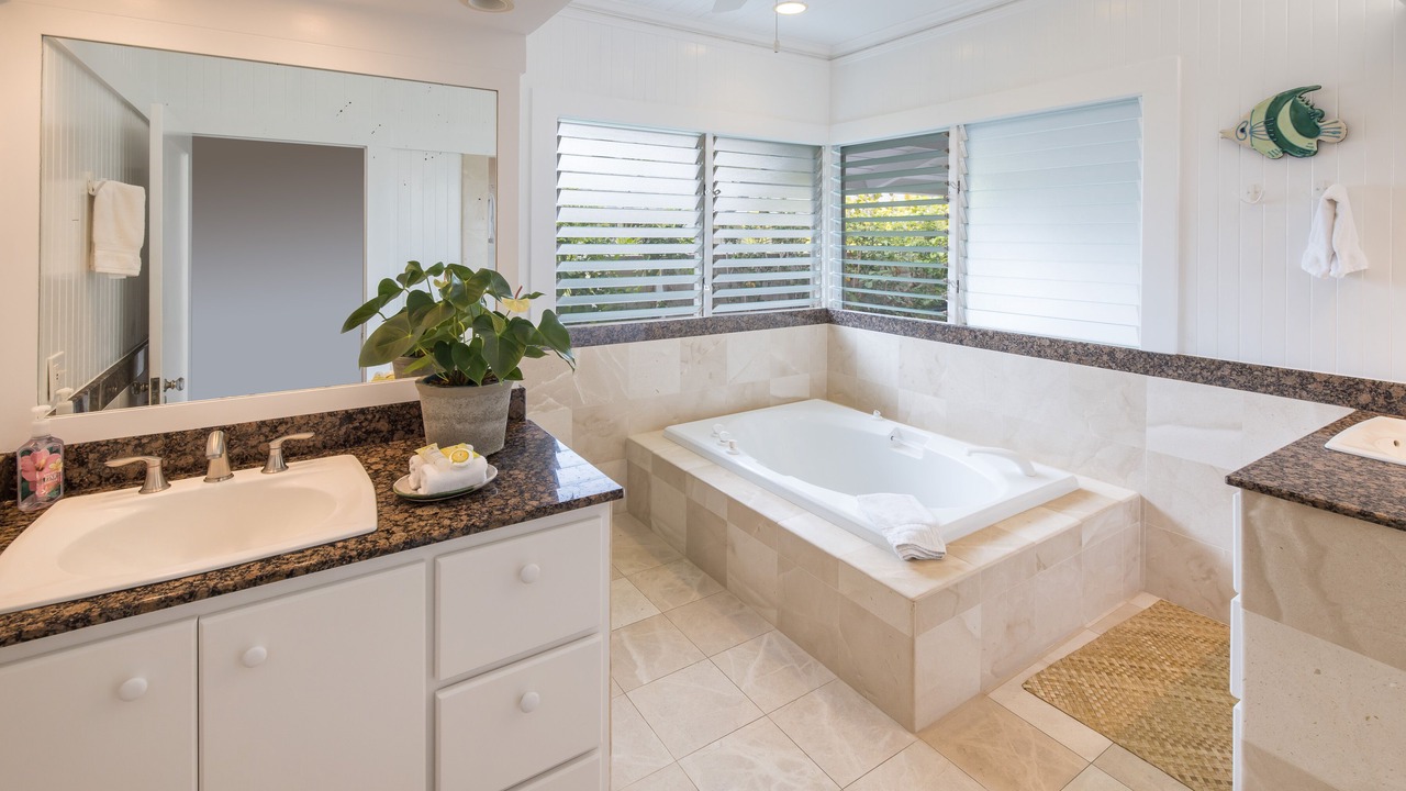 Photo of Bathroom in Lanikai