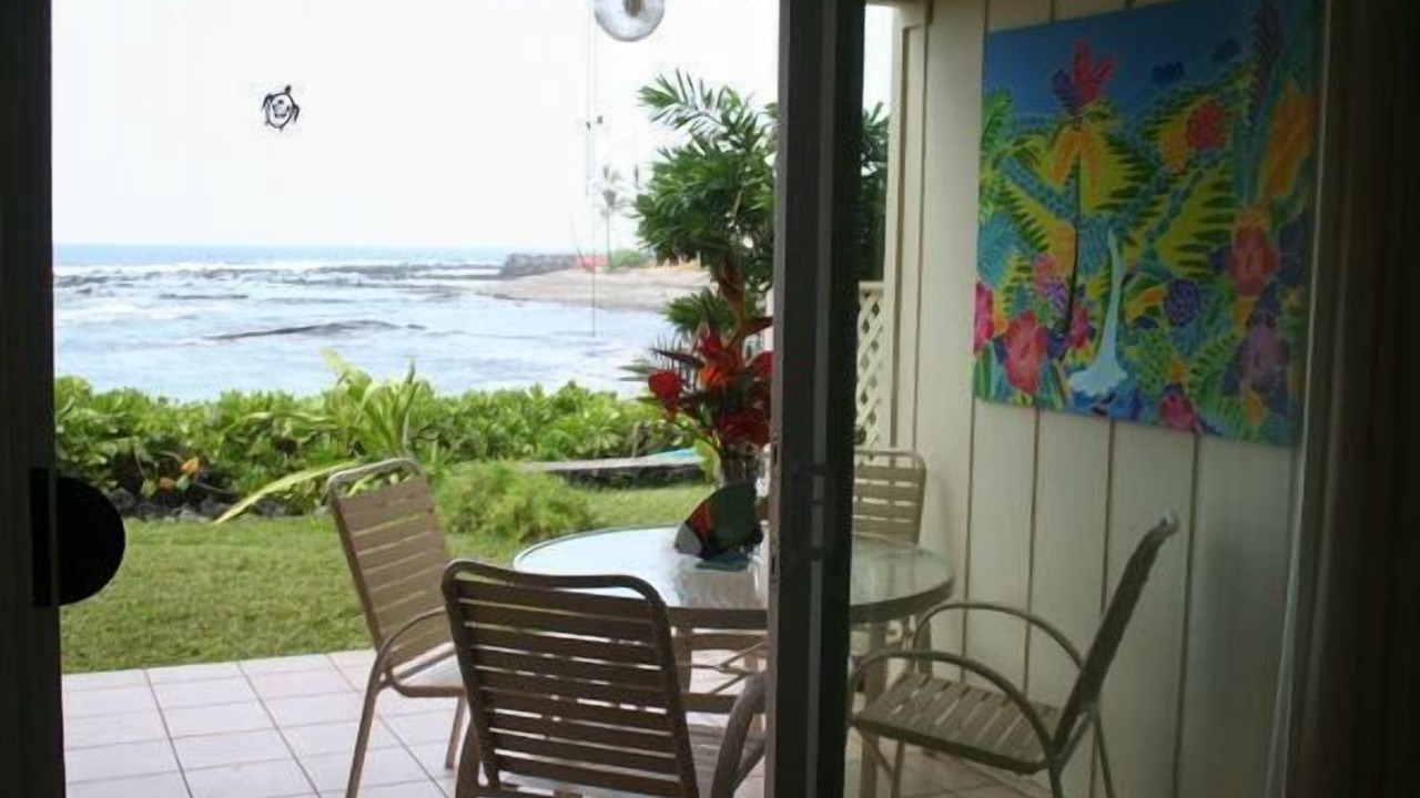 Photo of Others in Kahaluu Bay