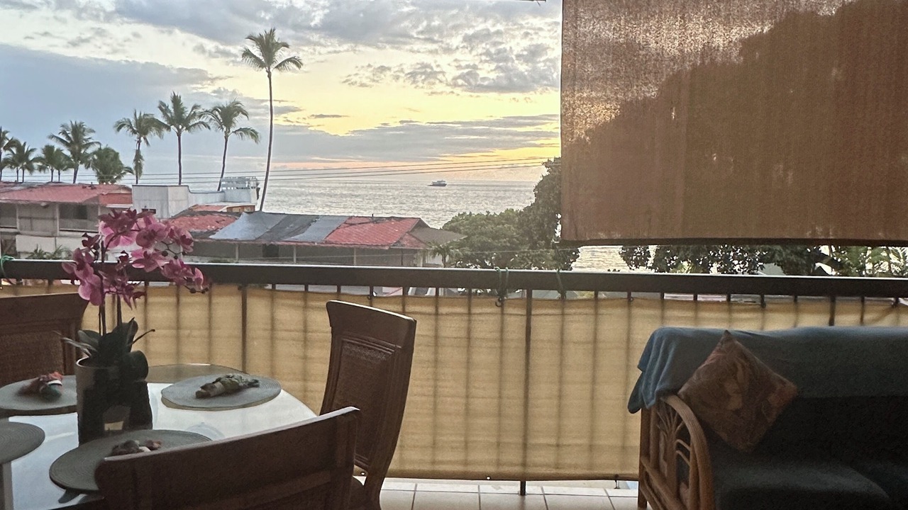 Photo of Others in Historic Kailua Village