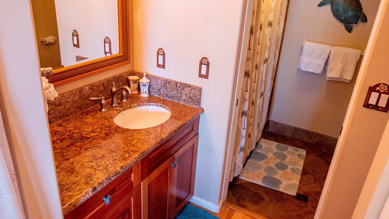 Photo of Bathroom in Kailua-Kona