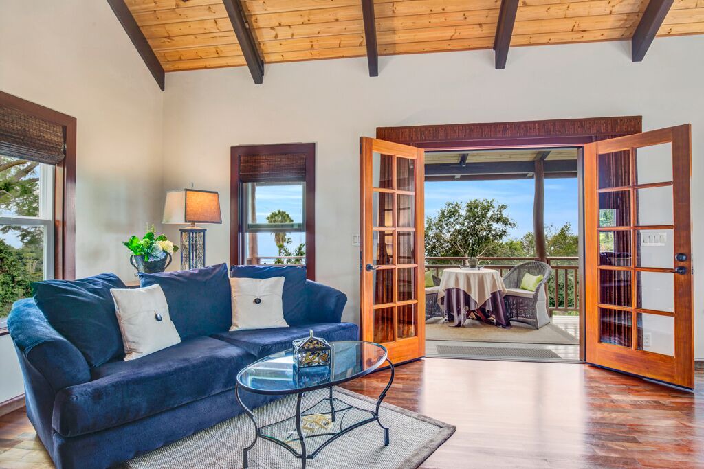 Photo of Livingroom in Kalaoa