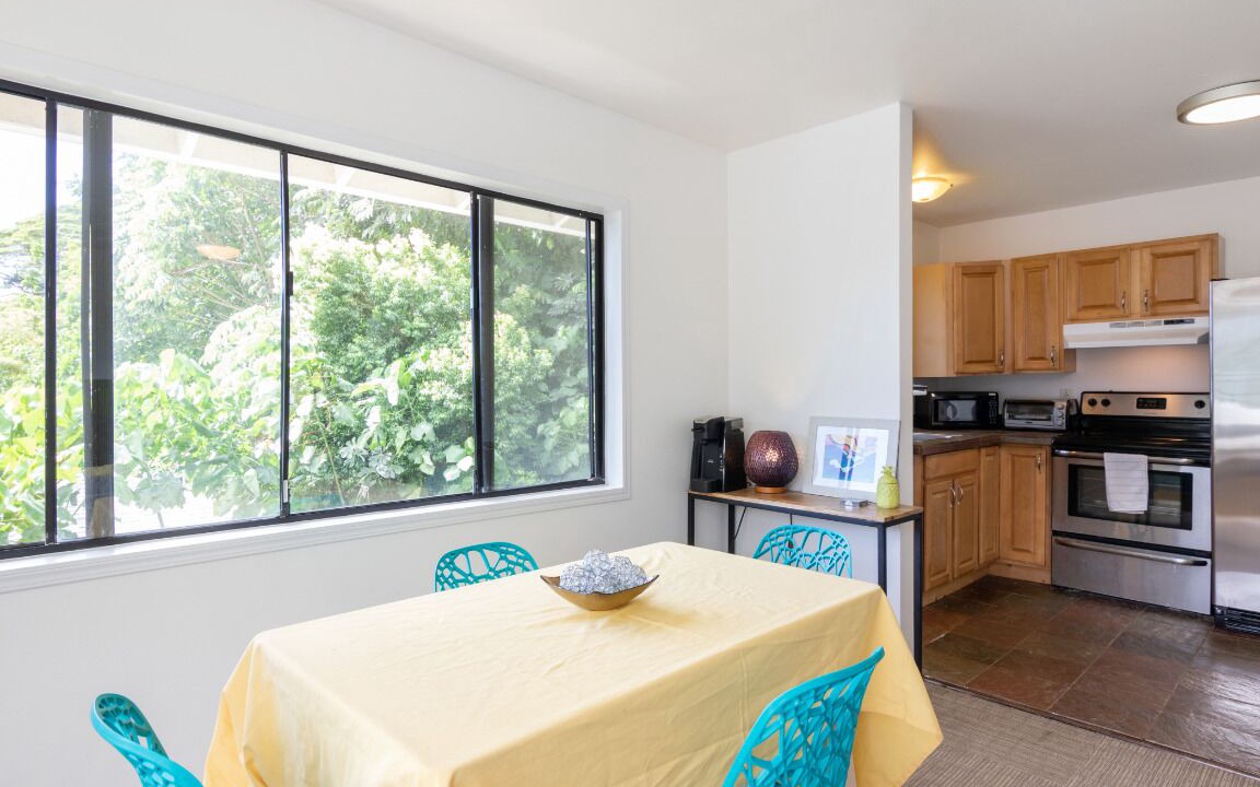 Photo of Livingroom in Manoa