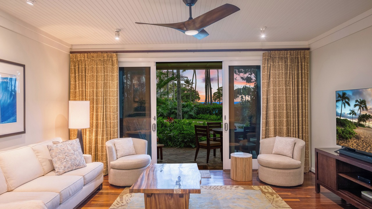 Photo of Livingroom in Kahuku