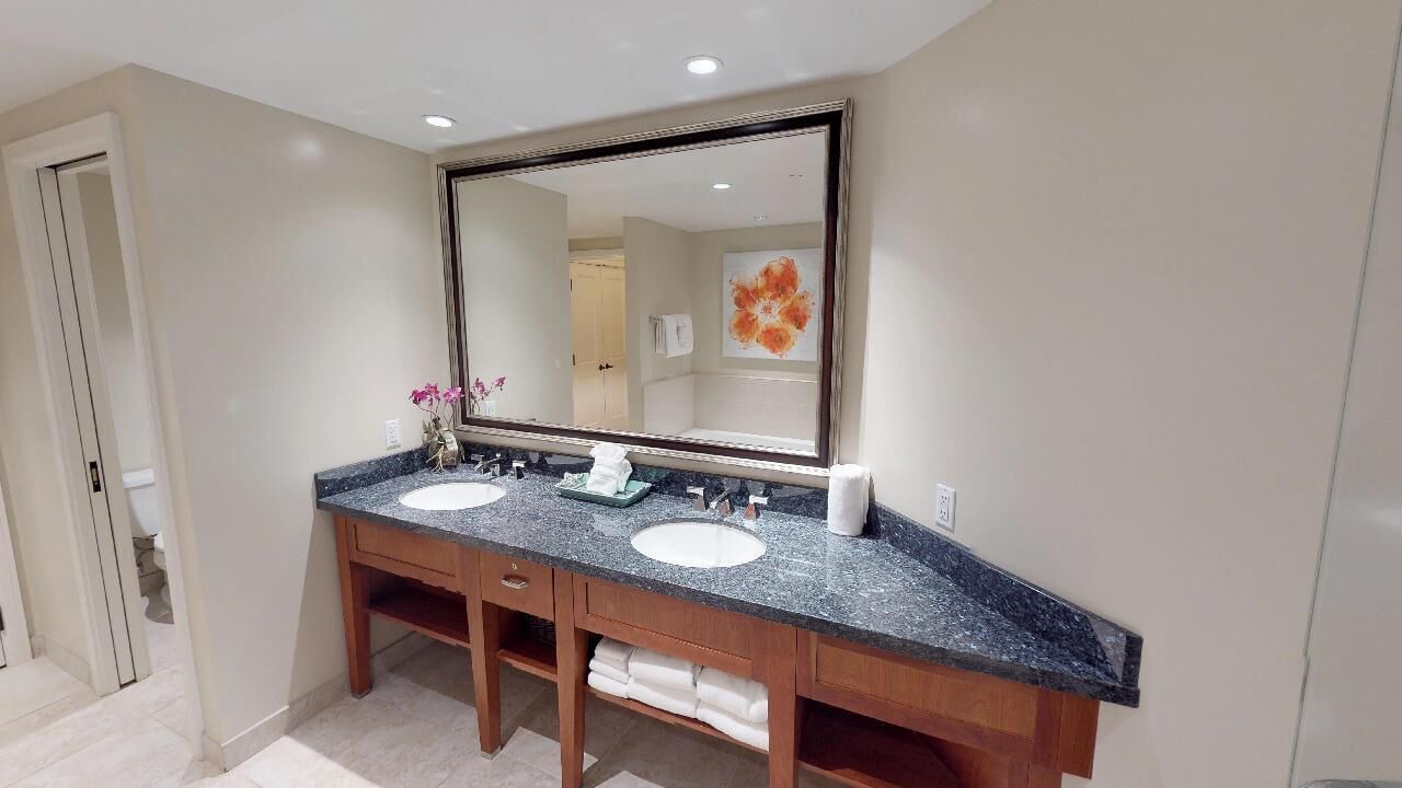 Photo of Bathroom in Honokowai