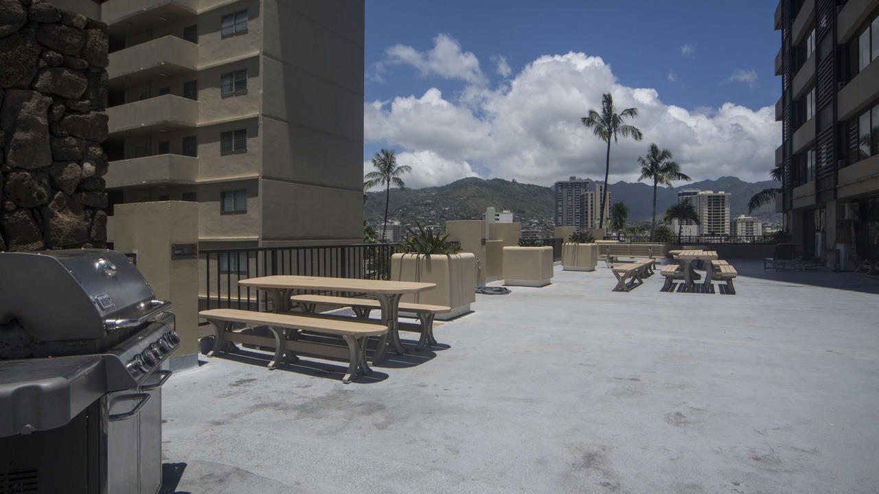 Photo of Outdoor in McCully - Moiliili