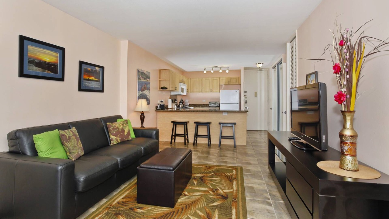 Photo of Livingroom in Waikiki