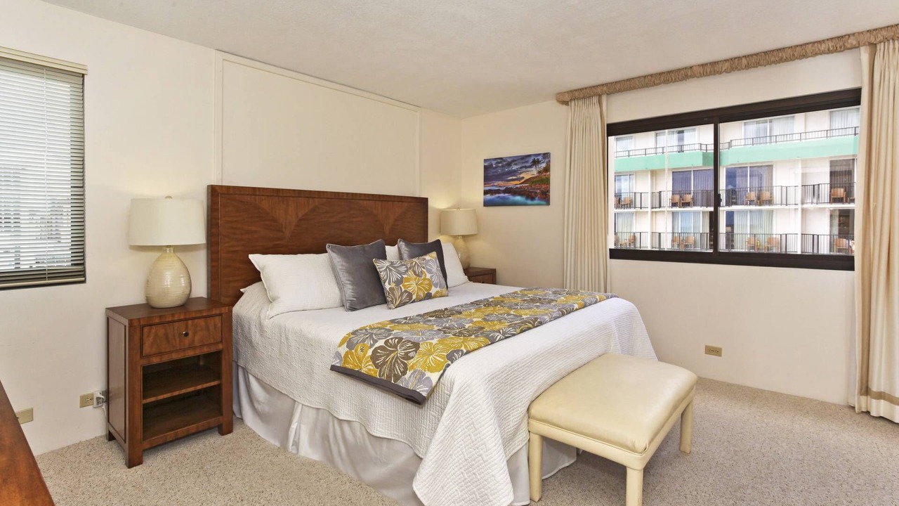 Photo of Bedroom in Waikiki